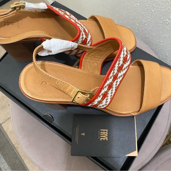 NIB FRYE Women's Amy Woven Block Heel Sandals - Size 11M - Picture 11 of 12